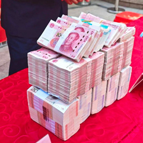 南充讨债公司高效办结一起机动车交通事故责任纠纷，由保险公司一次性赔偿原告各项损失共计46000元